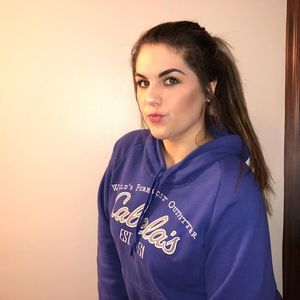 Meet your Posher, Leah